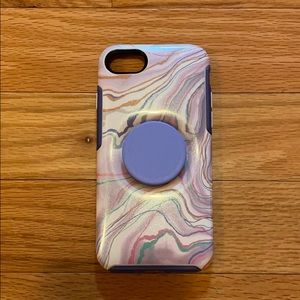 iPhone 8 otter box pop socket case
